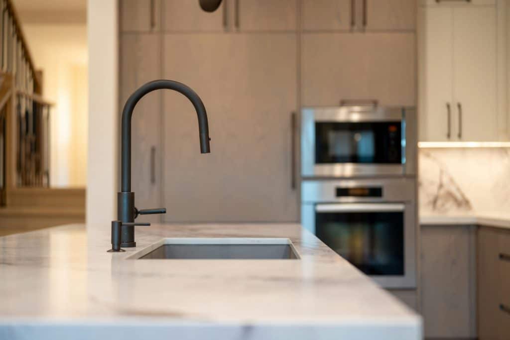 Is Your Garbage Disposal Ready for Thanksgiving? Here’s How to Prepare
